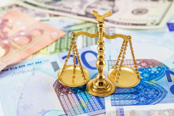 Gefinancierde rechtsbijstand weegschaal euros