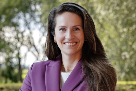 AR-lid Karin de Lange