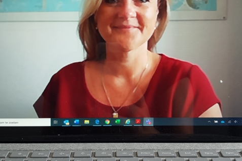 Esther van den Bosch