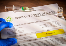 Corona test iStock-1292486656