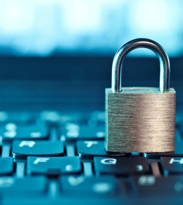 Toetsenbord met slot erop